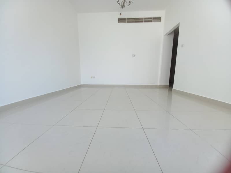 شقة في النهدة 2 غرف 35000 درهم - 6481511