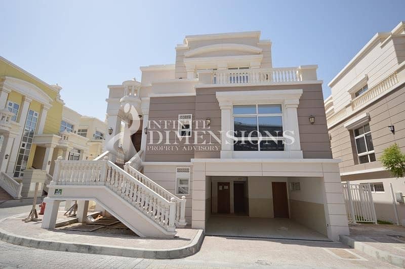 Discounted Price! Luxurious 4Br+1 Villa in Khalifa City