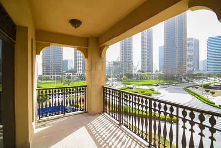 3 Bedroom Flat for Rent in Downtown Dubai, Dubai - Corner Unit | AC free | Very bright 3 Bed +Maid +Study