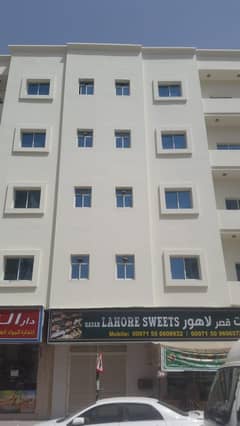2BHK, 17K RENT, NO COMMISSION IN KARAMA AREA
