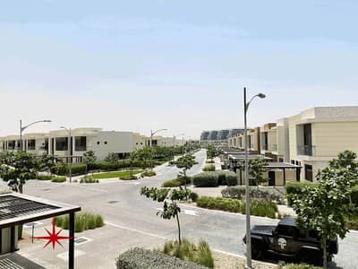 3 Bedroom Townhouse for Sale in DAMAC Hills, Dubai - Single Row|3 BR + Maids |Landscaped |Investor Deal
