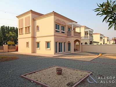 2 Bedroom Villa for Sale in Jumeirah Village Triangle (JVT), Dubai - 2 Bed | Independent District 7 | EXCLUSIVE