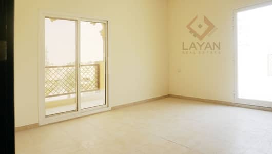 2 Bedroom Apartment for Sale in Remraam, Dubai - Rented 2 bedroom apartment with large terrace 2 Bedroom Apartment for Sale in Remraam, Dubai - Rented 2 bedroom apartment with large terrace