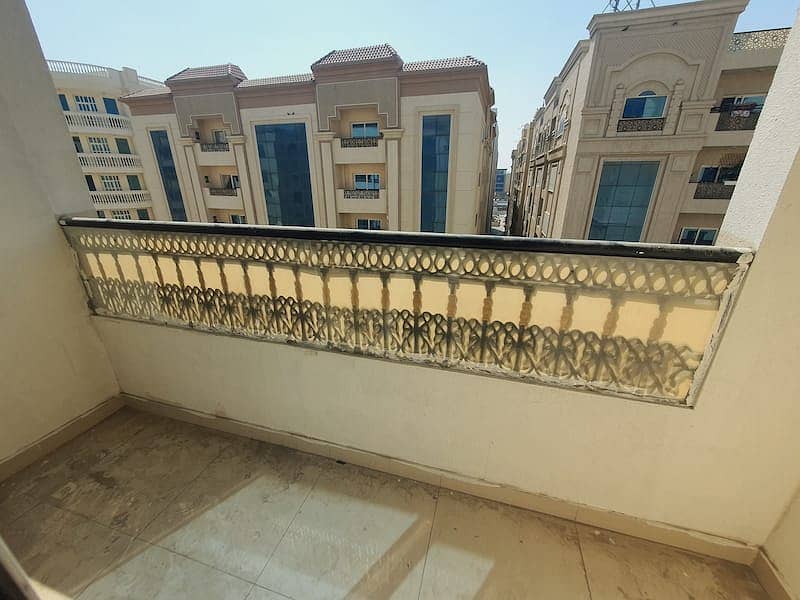 14 Month contract- limited Unit Offer -Double  Balcony - wardrobe - Parking