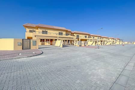 4 Bedroom Villa for Sale in Dubailand, Dubai - Handover in Dec 2022 | Brand New | Serene Location