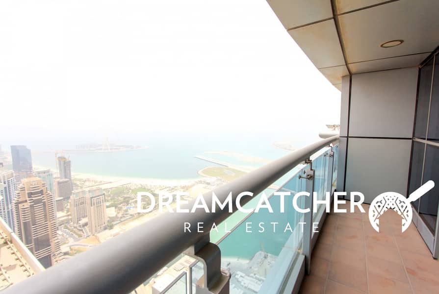 Amazing Sea View 3 bedrooms apartment