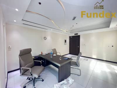 Office for Rent in Business Bay, Dubai - Full Canal & Burj Khalifa | Attached Pantry & Washroom