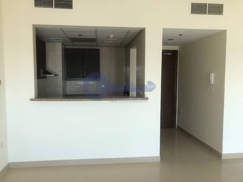 شقة في برج سنتريوم 1،أبراج سنتريوم،مدينة دبي للإنتاج 2 غرف 900000 درهم - 6557972