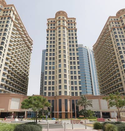 محل تجاري  للايجار في مدينة دبي للإنتاج، دبي - محل تجاري في برج ذا كريسنت B ذا كريسنت مدينة دبي للإنتاج 110000 درهم - 6558051
