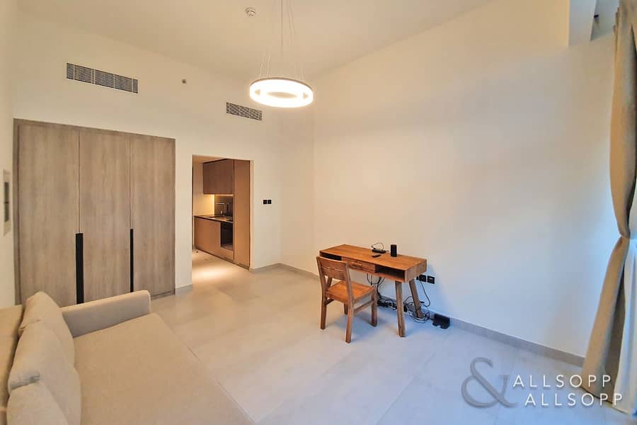 Studio Apartment |  Smart Home  | Rented