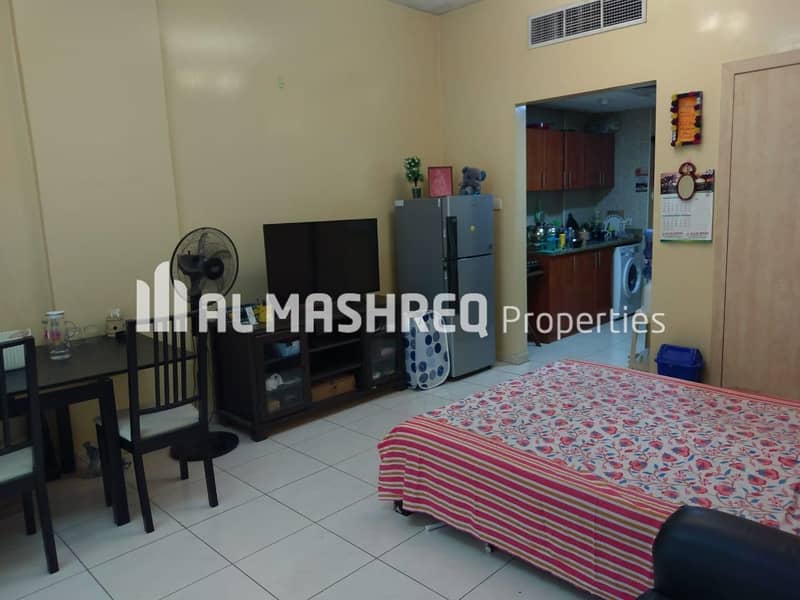 Affordable studio Furnished Vacant