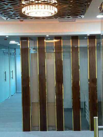Office for Rent in Bur Dubai, Dubai - EJARI:1300 for trade license renewal | Office space from 17k onwards
