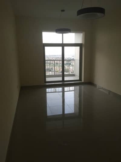 2 Bedroom Flat for Sale in Dubai Sports City, Dubai - Vacant! 2br+Store Room! Chiller Free| Full Golf Course View