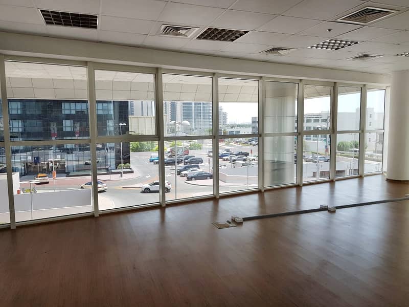 HOT DEAL |Fitted Partition Office |Swiss Business