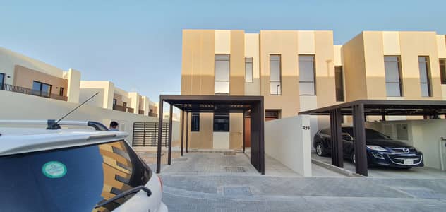2 Bedroom Villa for Rent in Al Tai, Sharjah - Corner villa 2bhk with balcony and maids room only 65k with 4 chaque in Nasma Residence