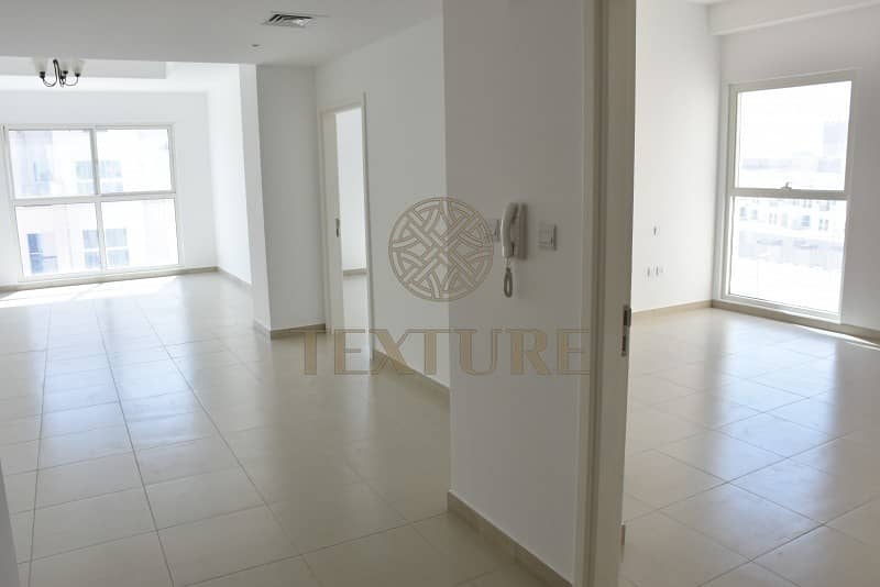 Spacious 1BR in Al Khail Heights for Sale in 950K