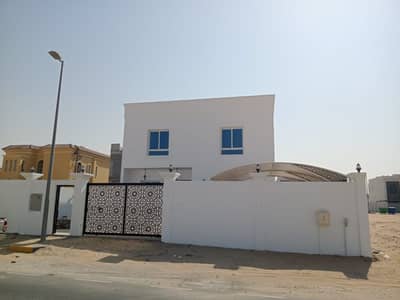 5 Bedroom Villa for Sale in Hoshi, Sharjah - There are two new floors, five master rooms, free ownership for all Arabs,  new, clean and quiet area,