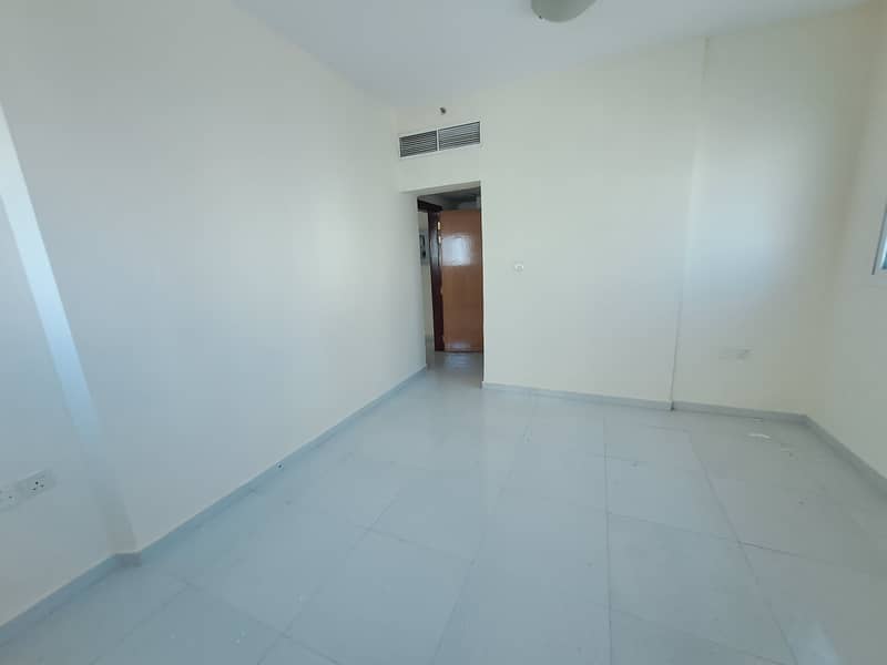 Квартира в Аль Касимия, 2 cпальни, 25000 AED - 6563988
