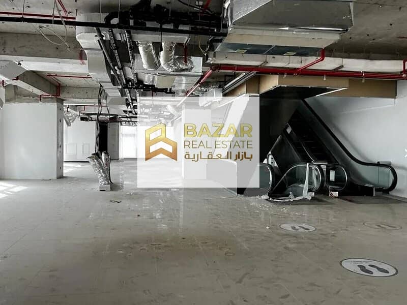 位于机场大道 的展览店面 2750000 AED - 6564074