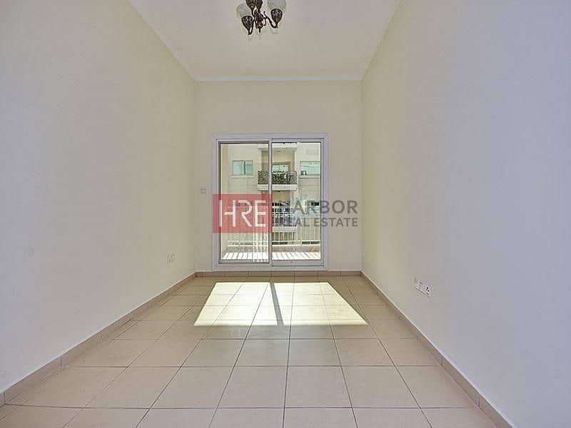 Well-Maintained | 1 Bedroom | With Balcony Access