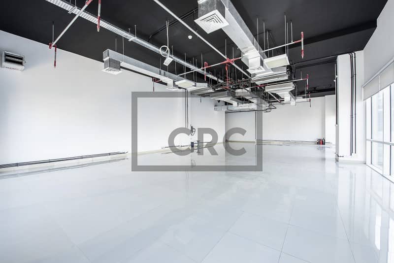 Fitted Office | 11 Parkings | Open Space