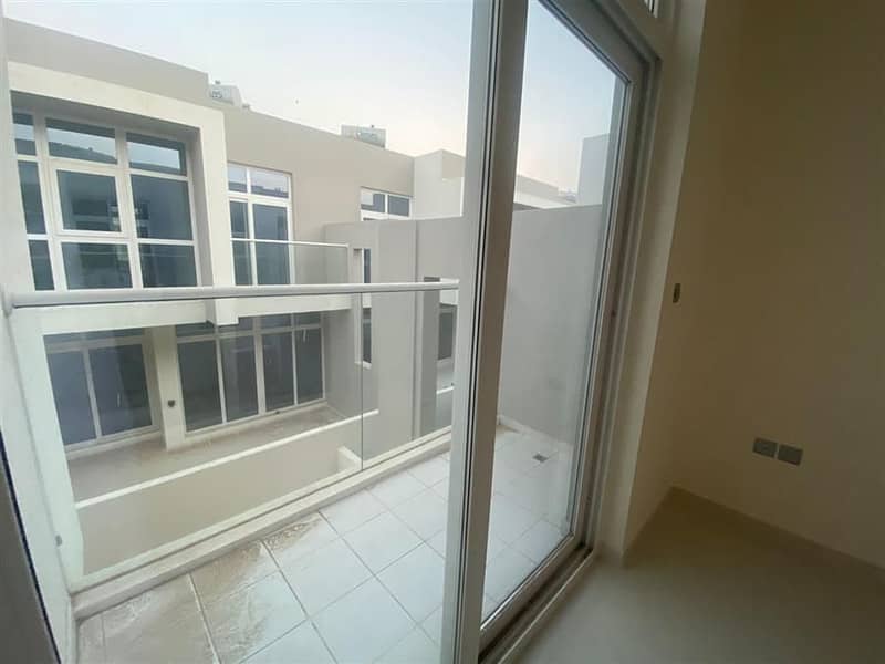 12 CHEQUES OFFER BRAND NEW 3BEDROOM TOWNHOUSE IN DAMAC HILLS 2