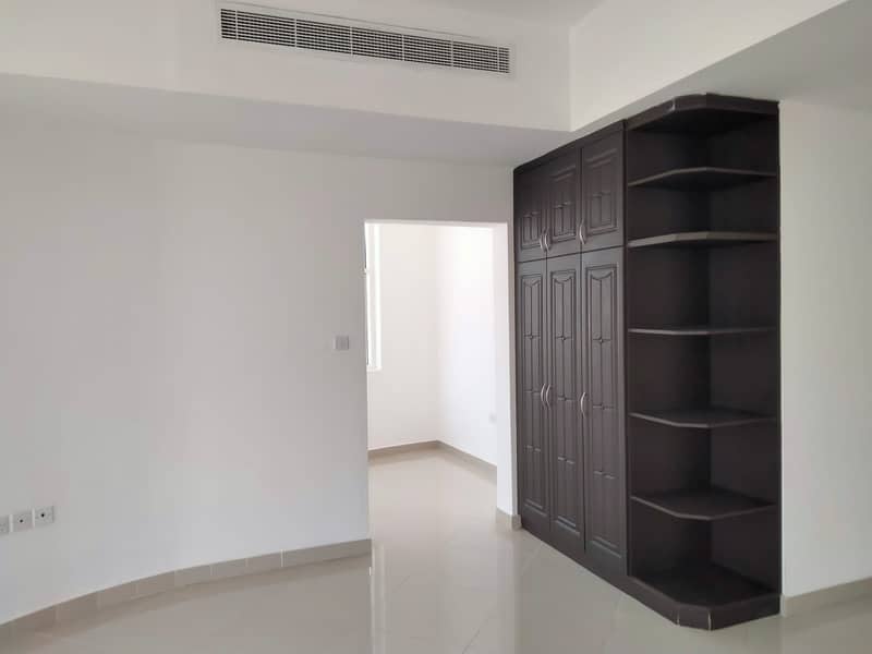 Directly from the owner, a villa in Mohammed bin Zayed City