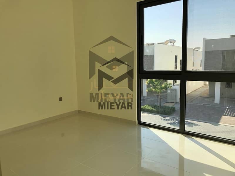 xSmart villa 3 bedrooms / fully equipped kitchen / free maintenance / 5% down payment only / Al Rahmaniya