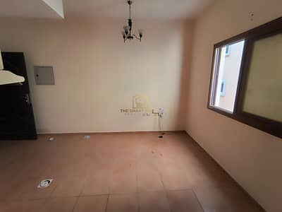 Studio for Rent in Al Mujarrah, Sharjah - Hot Offer | Cheaper Studio| Family Building  | Prime Location