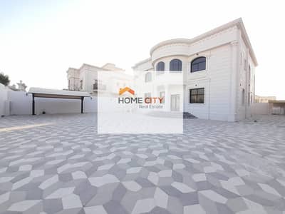 فیلا 6 غرف نوم للايجار في جنوب الشامخة، أبوظبي - فيلا للايجار بجنوب الشامخة بموقع مميز  6 غرف مطلوب 195000