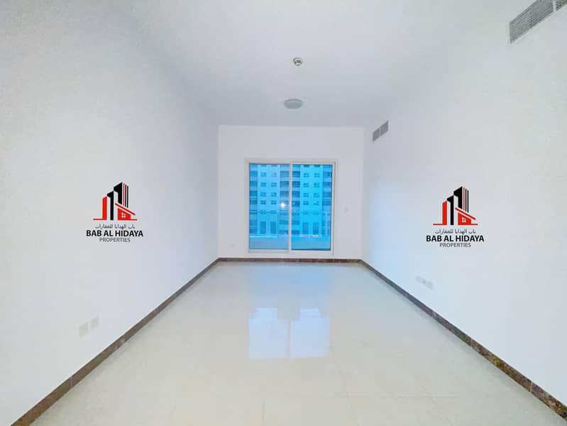 BEST DEAL!! FRONT OF POND PARK!! 1BHK!!2 WASHROOM!!BALCONY!!BOOK NOW