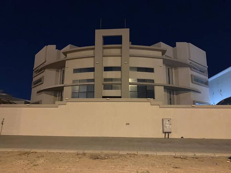 Specious Beautiful 7 Master Bed Rooms Villa in Al Raqaib