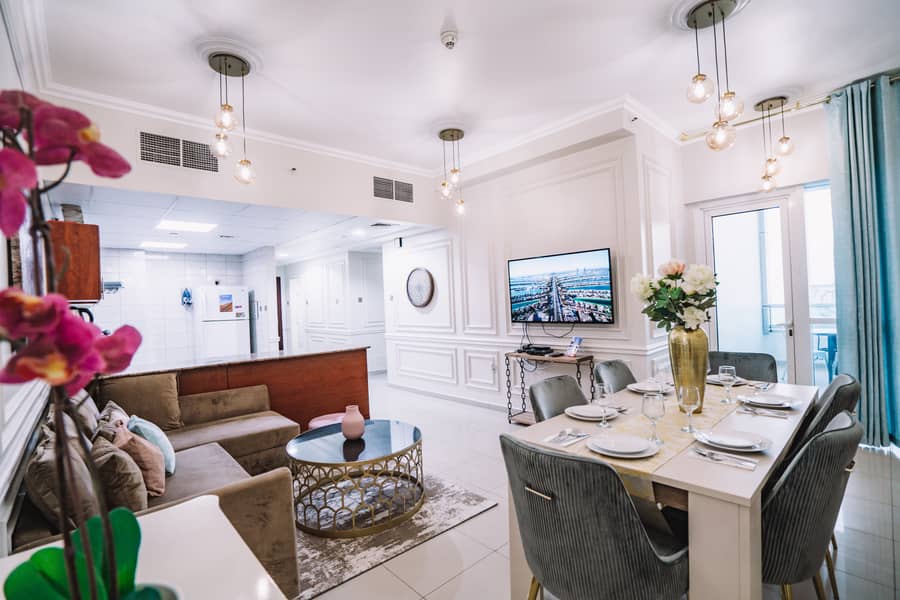 Brightening 3 bedrooms apartment on High floor Brightening 3 bedrooms apartment on High floor