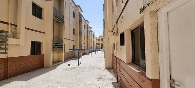 Bulk Unit for Rent in Al Quoz, Dubai - 5 rooms are available in independent Labor Camp | Al Quoz 2