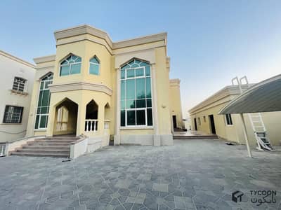 فیلا 6 غرف نوم للايجار في مدينة محمد بن زايد، أبوظبي - فیلا في المنطقة 5 مدينة محمد بن زايد 6 غرف 180000 درهم - 6570978