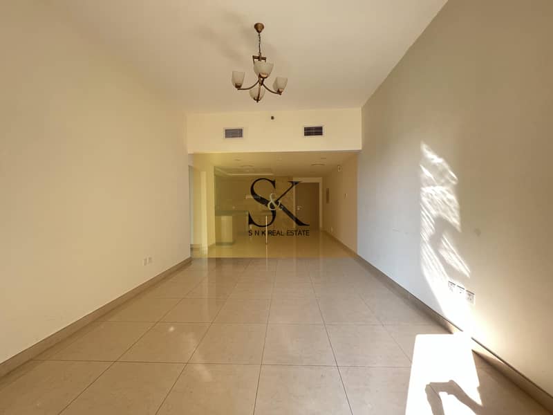 شقة في مجمع دبي ريزيدنس 1 غرفة 41000 درهم - 6571680