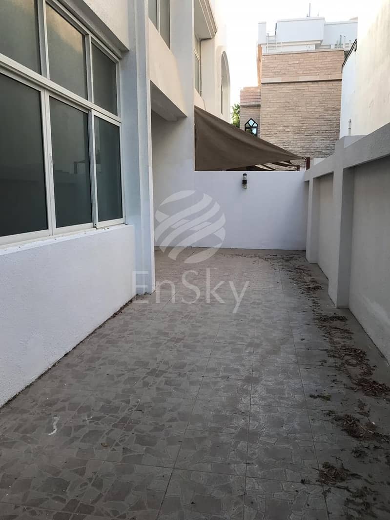 Вилла в Аль Мурор，Муроор Роуд, 3 cпальни, 115000 AED - 6572070