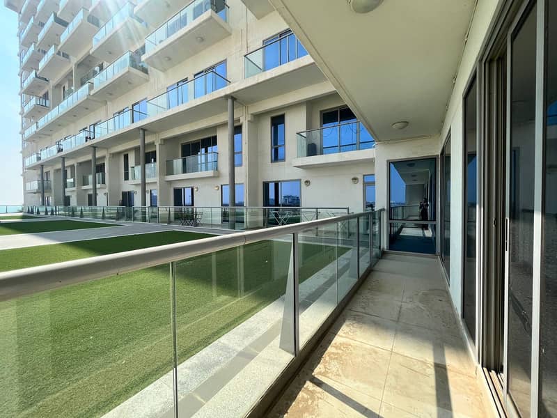 Chiller Free | 2BR Partial Sea View Apartment