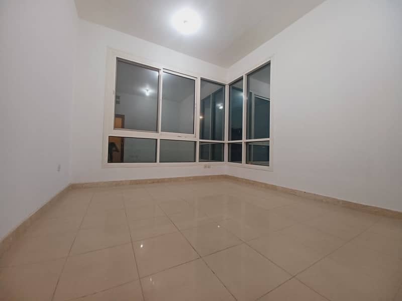 شقة في شارع دلما المشرف 2 غرف 45000 درهم - 6555991