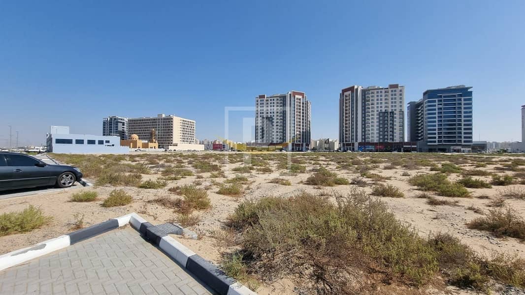 Freehold Showroom and Office Land for Sale in Nad Al Hamar