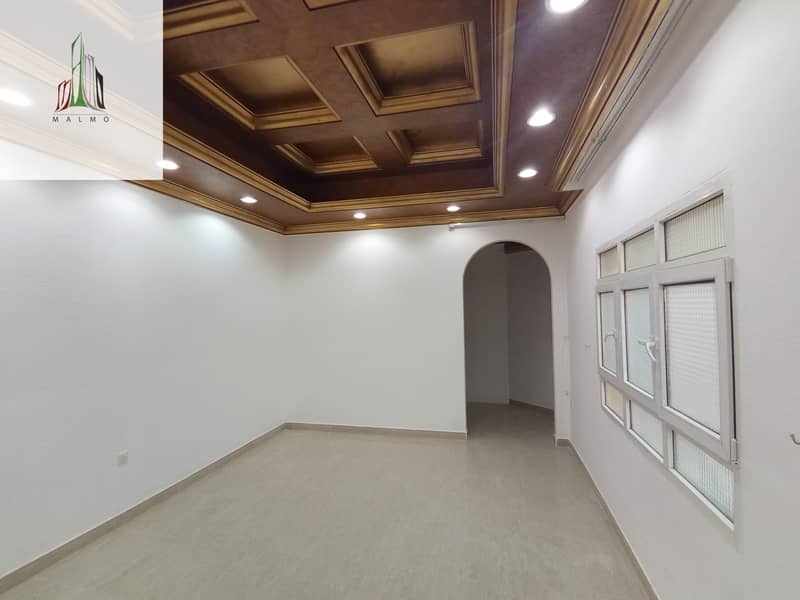 شقة في مركز محمد بن زايد،مدينة محمد بن زايد 1 غرفة 39000 درهم - 6574488