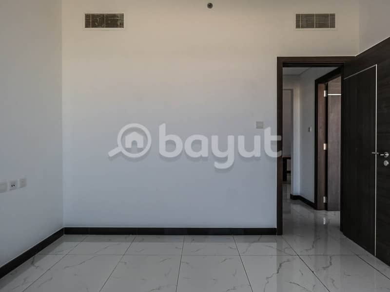 شقة في الحسين ريزيدنس،مدينة دبي الصناعية 1 غرفة 33000 درهم - 6574510