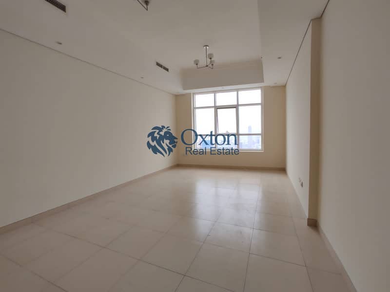 Lavish Big Size 3-BHK With Maid Room Wardrobe And Covered Parking In Al Taawun