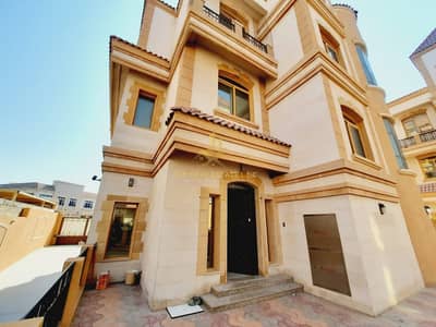 4 Bedroom Villa for Rent in Mirdif, Dubai - *QUALITY* HUGE ALL EN-SUITE 4BR VILLA-MAID-POOL-GYM-OPEN KITCHEN-STEAM-SAUNA