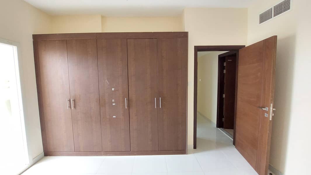 2BHK WITH COVERED PARKING NO DEPSOIT GOOD FINISHING WITH BALCONY AVAILABLE