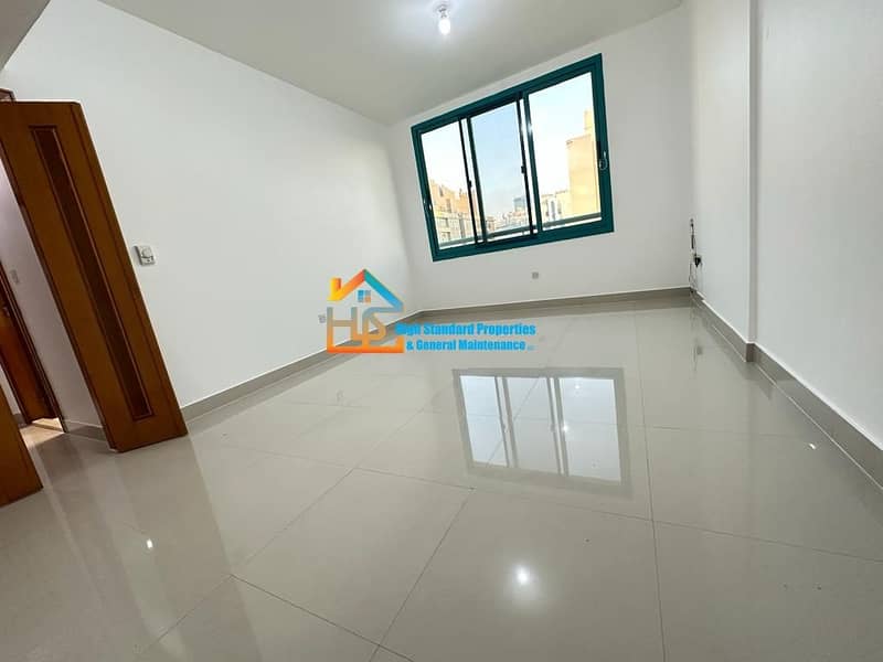 Splendid 2bhk with Spacious Saloon And Kitchen