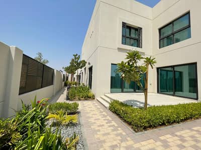 3 Bedroom Villa for Sale in Sharjah Sustainable City, Sharjah - villa smart 3bed / equipped kitchen /10% down payment / prime location