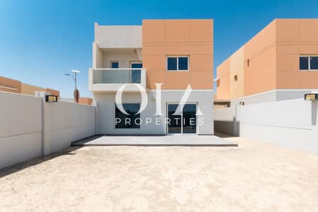 3 Bedroom Villa for Sale in Al Samha, Abu Dhabi - Brand New | Single Row | Prime Location