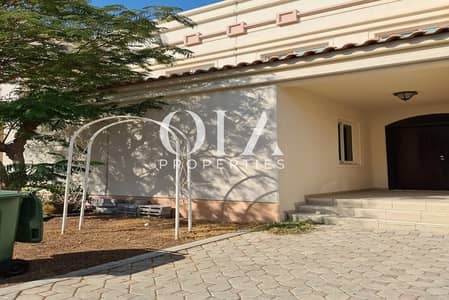 2 Bedroom Townhouse for Sale in Abu Dhabi Gate City (Officers City), Abu Dhabi - Spacious 2BR | Maids Room |  Stunning Garden