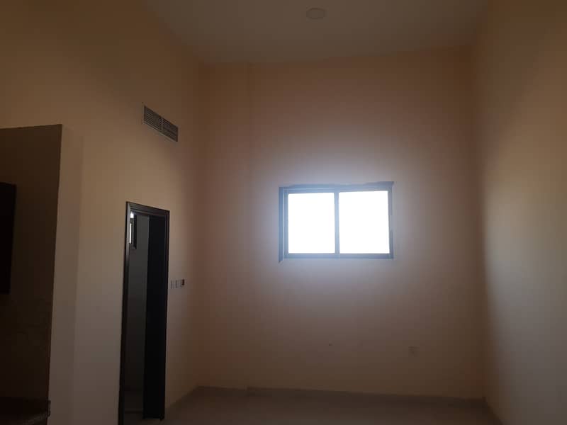 400 SQFT STUDIO MAIN ROAD CENTRAL A. C IN AL JURF  3